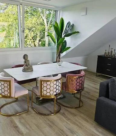 Neubau Stilvolle Dachgeschoss * Münih