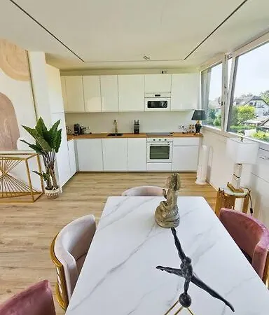 Neubau Stilvolle Dachgeschoss * Münih